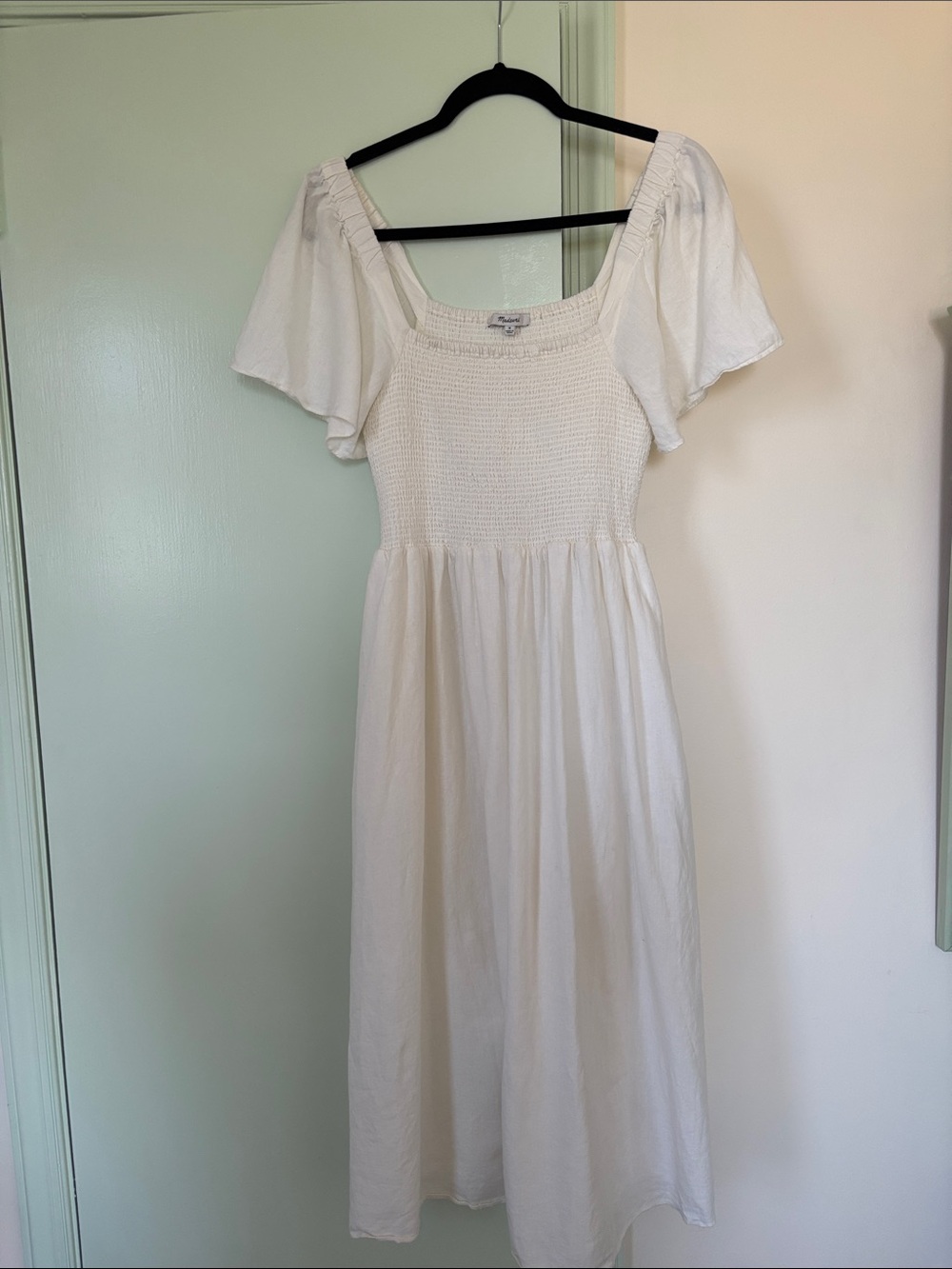 Madewell Smocked linen blend midi Dress with flutter sleeves